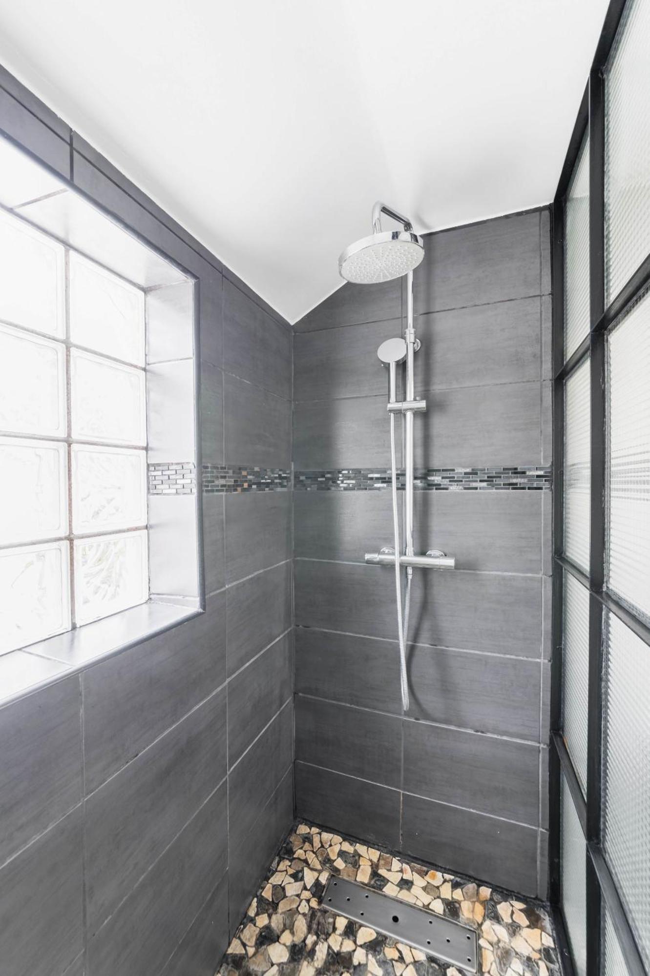 Villa Romainville Paris Pour 8 Personnes - Flat-Guest Экстерьер фото